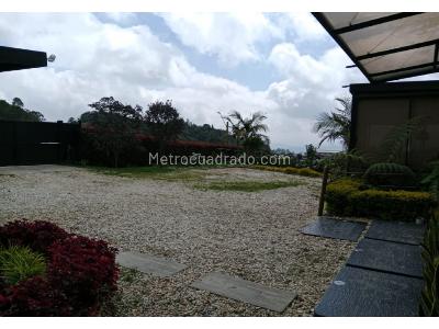 Casa de 3 alcobas en venta en Escobero, Envigado, 1350 m² · foto 16 de 17