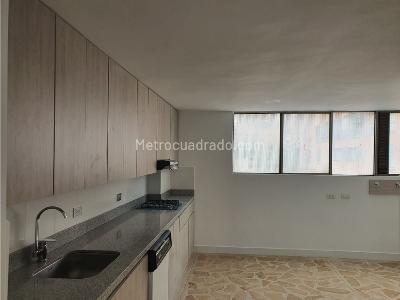 Apartamento de 3 alcobas en venta en Poblado San Lucas, Medellín, 140 m² · foto 5 de 14