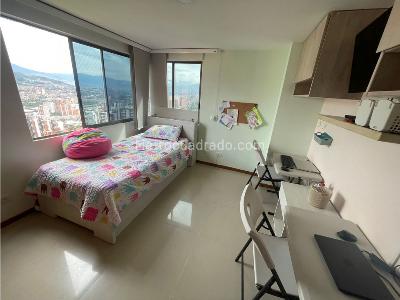 Apartamento de 4 alcobas en venta en Sabaneta, Medellín, 160 m² · foto 12 de 19