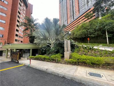 Apartamento de 4 alcobas en venta en Sabaneta, Medellín, 160 m² · foto 15 de 19