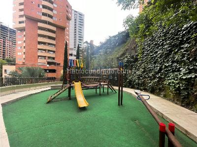 Apartamento de 4 alcobas en venta en Sabaneta, Medellín, 160 m² · foto 17 de 19