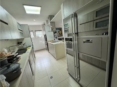 Apartamento en venta en Poblado San Lucas, Medellín · foto 10 de 20