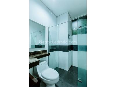 Apartamento de 3 alcobas en venta en El Poblado, Medellín, 200 m² · foto 16 de 18