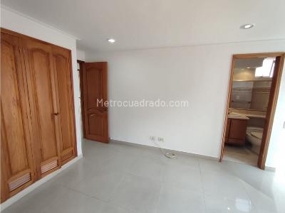 Apartamento en venta en Laureles, Medellín · foto 13 de 18