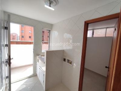 Apartamento en venta en Laureles, Medellín · foto 14 de 18