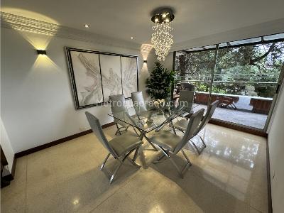 Apartamento de 3 alcobas en venta en El Poblado, Medellín, 186 m² · foto 2 de 20