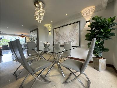 Apartamento de 3 alcobas en venta en El Poblado, Medellín, 186 m² · foto 12 de 20