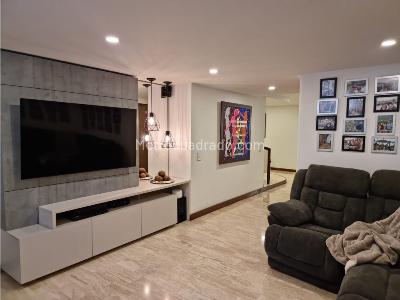 Apartamento en venta en Alejandria, Medellín · foto 8 de 20