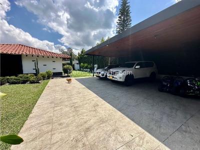 Casa de 3 alcobas en venta en Llanogrande, Rionegro, 300 m² · foto 5 de 7