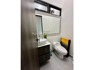 Casa de 3 alcobas en venta en Llanogrande, Rionegro, 300 m² · foto 7 de 7