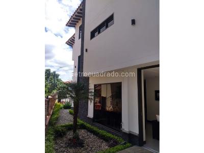 Casa de 3 alcobas en venta en San Antonio De Pereira, Rionegro, 353 m² · foto 11 de 11