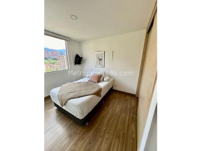 Apartamento en venta en Envigado, Medellín · foto 6 de 13