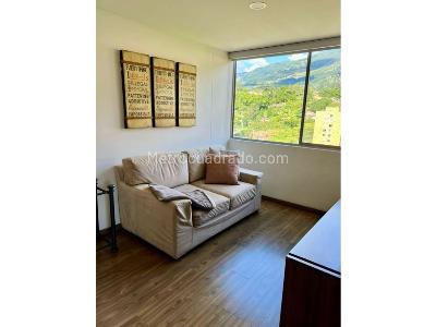 Apartamento en venta en Envigado, Medellín · foto 7 de 13