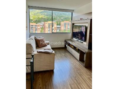 Apartamento en venta en Envigado, Medellín · foto 9 de 13