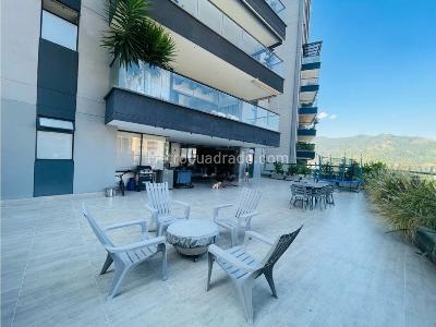 Apartamento de 3 alcobas en venta en Envigado, Envigado, 148 m² · foto 5 de 7
