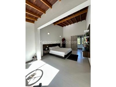 Casa de 5 alcobas en venta en Envigado, Envigado · foto 6 de 20