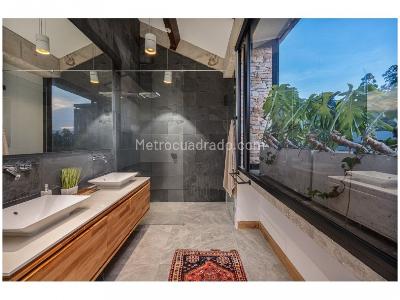 Casa de 4 alcobas en venta en Escobero, Envigado, 2000 m² · foto 14 de 20