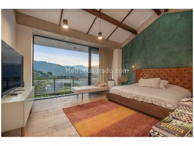 Casa de 4 alcobas en venta en Escobero, Envigado, 2000 m² · foto 18 de 20