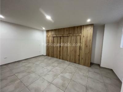 Apartamento de 3 alcobas en venta en La Castellana, Medellín, 105 m² · foto 8 de 20