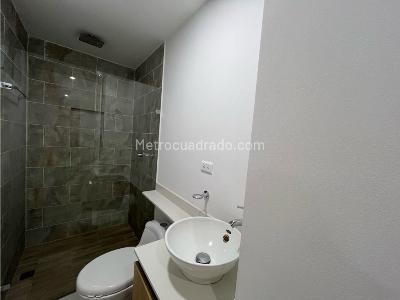 Apartamento de 3 alcobas en venta en La Castellana, Medellín, 105 m² · foto 12 de 20