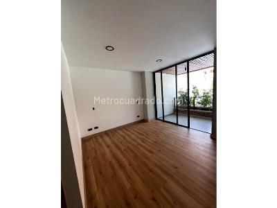 Apartamento de 3 alcobas en venta en Laureles, Medellín, 165 m² · foto 3 de 10