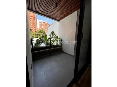 Apartamento de 3 alcobas en venta en Laureles, Medellín, 165 m² · foto 4 de 10