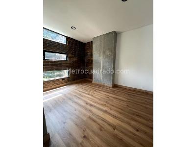 Apartamento de 3 alcobas en venta en Laureles, Medellín, 165 m² · foto 8 de 10