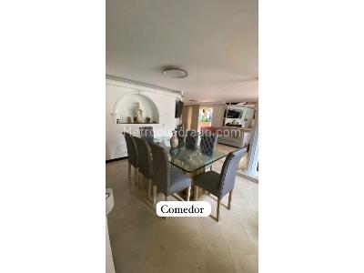 Casa de 4 alcobas en venta en El Poblado, Medellín, 332 m² · foto 14 de 19