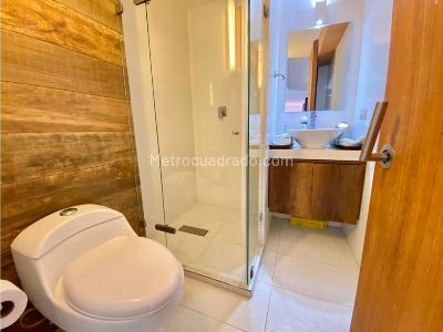 Casa de 3 alcobas en venta en El Poblado, Medellín, 490 m² · foto 7 de 20