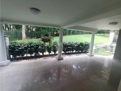 Casa de 3 alcobas en venta en Provenza, Medellín, 380 m² · foto 7 de 20