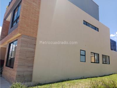 Casa de 4 alcobas en venta en Barro Blanco, Rionegro, 220 m² · foto 6 de 20