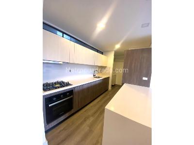 Apartamento de 1 alcoba en venta en El Poblado, Medellín, 89 m² · foto 5 de 20
