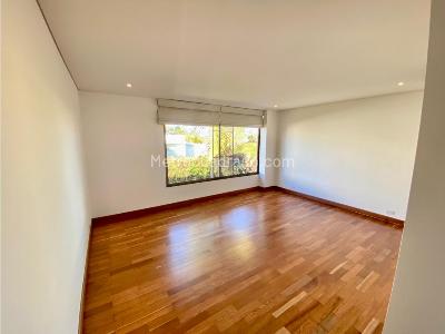 Casa de 4 alcobas en venta en Llanogrande, Rionegro, 360 m² · foto 9 de 20