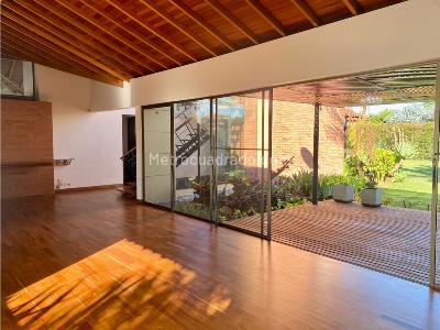 Casa de 4 alcobas en venta en Llanogrande, Rionegro, 360 m² · foto 16 de 20