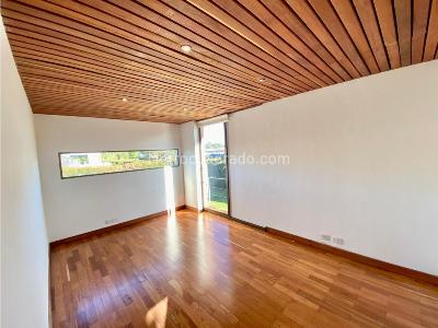 Casa de 4 alcobas en venta en Llanogrande, Rionegro, 360 m² · foto 17 de 20