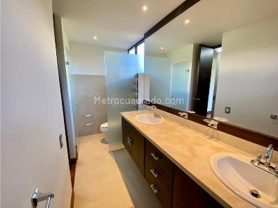Casa de 4 alcobas en venta en Llanogrande, Rionegro, 360 m² · foto 20 de 20