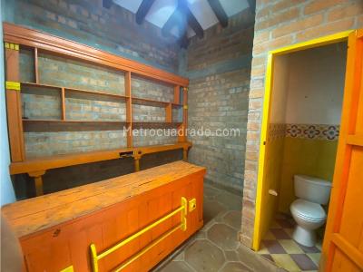 Casa de 4 alcobas en venta en Llanogrande, Rionegro, 1545 m² · foto 10 de 15