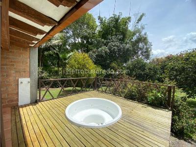 Casa de 4 alcobas en venta en Llanogrande, Rionegro, 1545 m² · foto 13 de 15