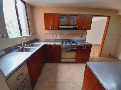 Apartamento de 3 alcobas en venta en El Poblado, Medellín, 200 m² · foto 7 de 20