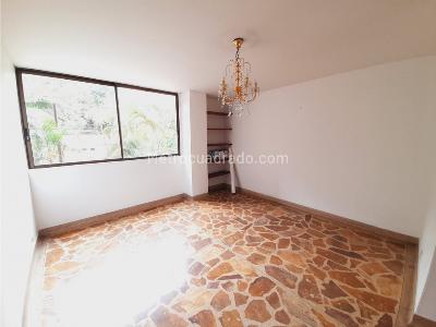 Apartamento de 3 alcobas en venta en El Poblado, Medellín, 200 m² · foto 11 de 20