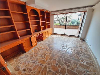 Apartamento de 3 alcobas en venta en El Poblado, Medellín, 200 m² · foto 12 de 20