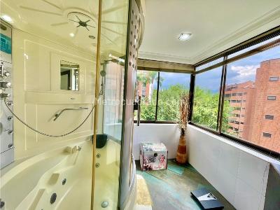 Apartamento en venta en El Poblado, Medellín · foto 20 de 20