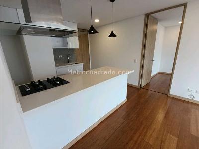 Apartamento de 2 alcobas en venta en Poblado El Campestre, Medellín, 75 m² · foto 4 de 14