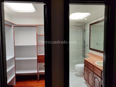 Casa de 5 alcobas en venta en El Poblado, Medellín, 430 m² · foto 19 de 20