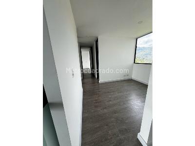 Apartamento en venta en Sabaneta, Sabaneta · foto 6 de 16