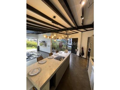 Casa de 5 alcobas en venta en Sabaneta, Sabaneta, 315 m² · foto 2 de 20