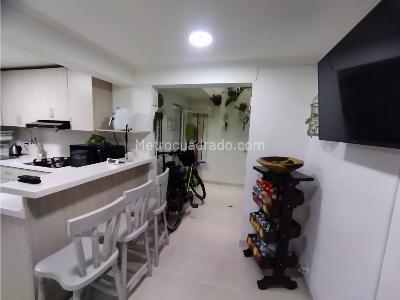 Casa de 5 alcobas en venta en Belen, Medellín, 270 m² · foto 4 de 20