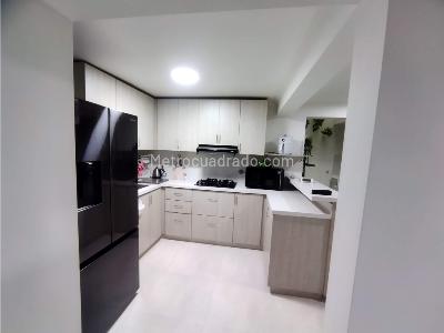 Casa de 5 alcobas en venta en Belen, Medellín, 270 m² · foto 6 de 20