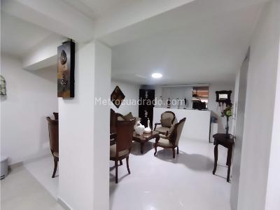 Casa de 5 alcobas en venta en Belen, Medellín, 270 m² · foto 9 de 20
