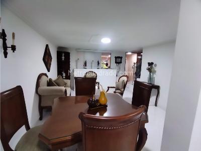 Casa de 5 alcobas en venta en Belen, Medellín, 270 m² · foto 10 de 20